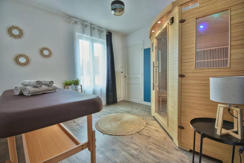 *Au Sauna De Maintenon* Eksteriør bilde